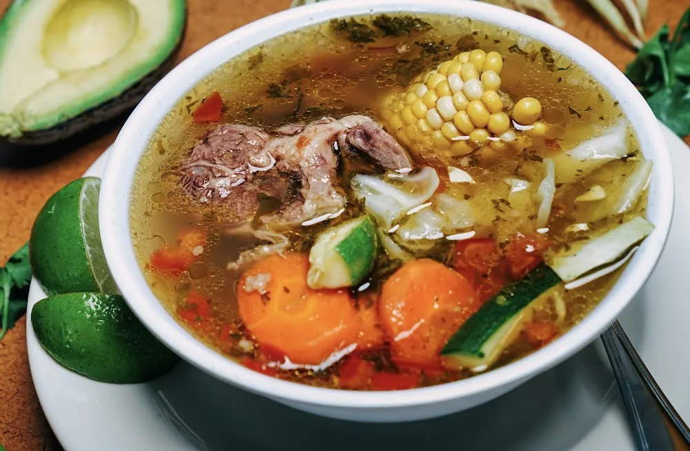 Caldo de Res